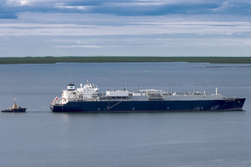 Boatyard team at work